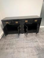 Zwart Chinees dressoir met messing beslag, Ophalen, Gebruikt, 25 tot 50 cm