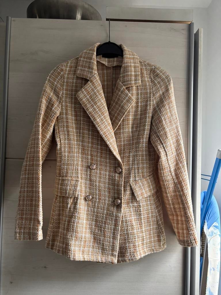 Nette blazer maat S, Kleding | Dames, Beige, Ophalen of Verzenden, Zo goed als nieuw, Jasje