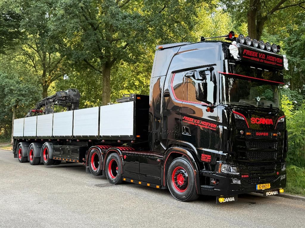 WSI SCANIA  S HIGHLINE  6X2  STENENOPL FREEK V.D. HOEVEN, Hobby en Vrije tijd, Modelauto's | 1:50, Ophalen of Verzenden, Nieuw
