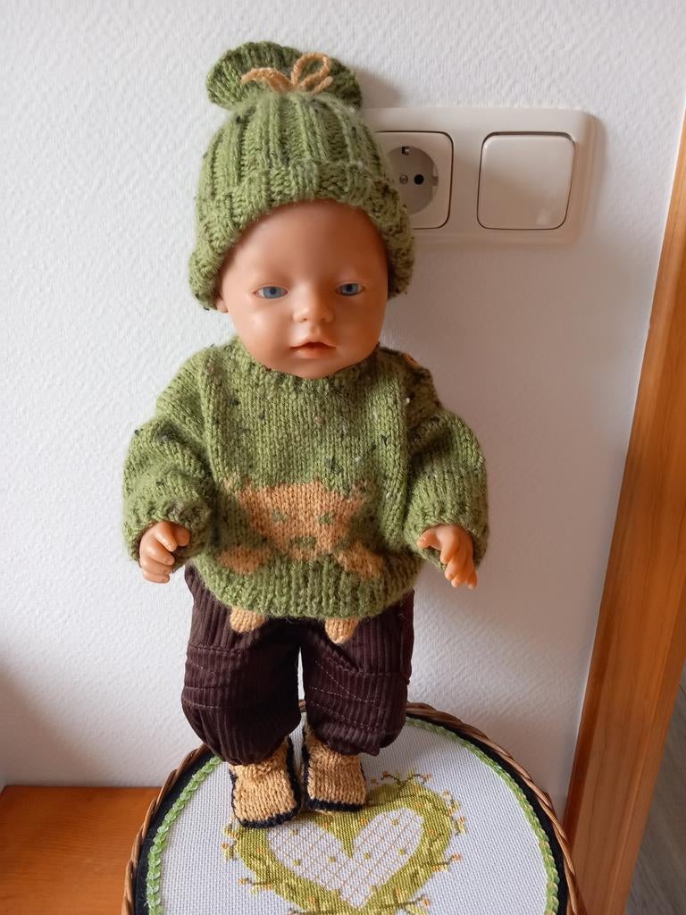 Zelfgemaakte poppenkleertjes voor pop 43 cm 4 delig., Kinderen en Baby's, Speelgoed | Poppen, Ophalen of Verzenden, Nieuw, Babypop