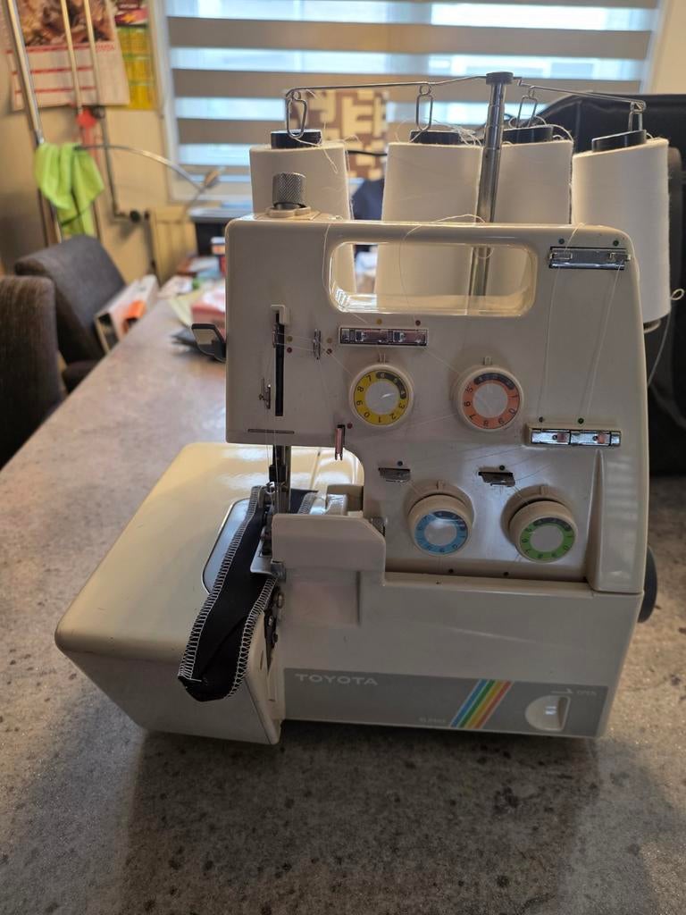 Toyota SL3403 lockmachine met tas ophalen, Ophalen of Verzenden