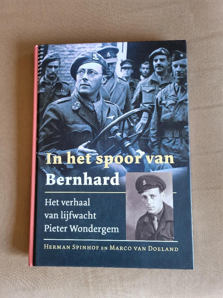 Prins Bernhard/ ''In het spoor van Bernhard'', Ophalen of Verzenden, Zo goed als nieuw, Nederland, Tijdschrift of Boek