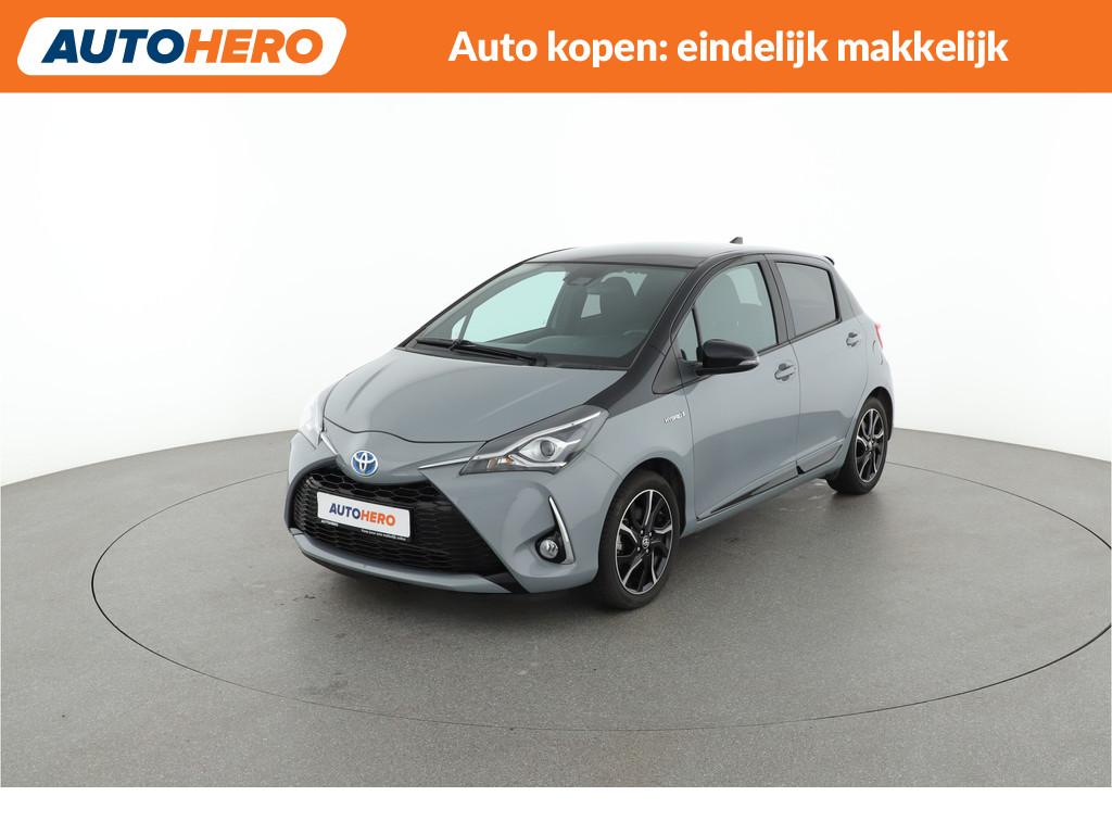 Toyota Yaris 1.5 Hybrid Premium | TR83395 | (bj 2018), Gebruikt, Met garantie (alle), Grijs, Hybride Elektrisch/Benzine