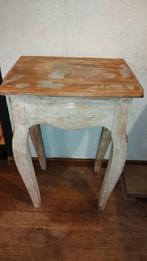 Brocante houten bijzettafel tafel, Ophalen