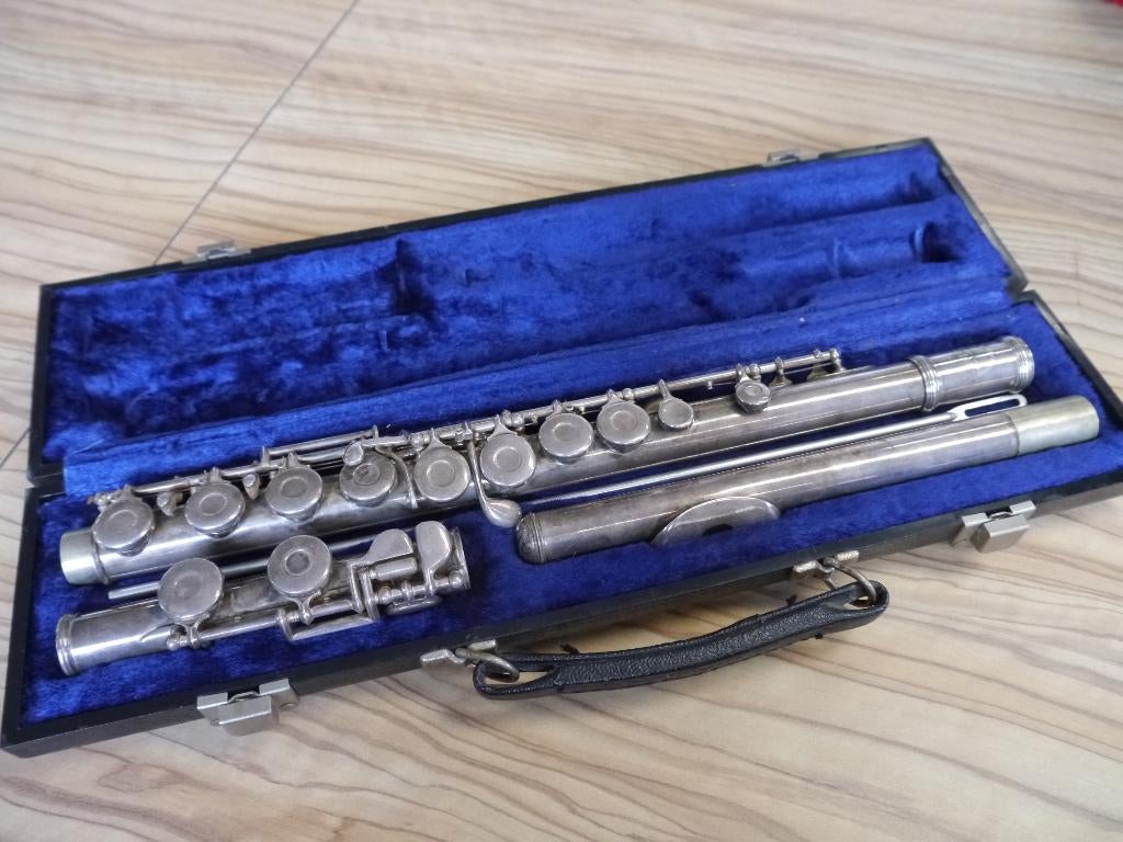 Armstrong dwarsfluit, Muziek en Instrumenten, Ophalen of Verzenden, Gebruikt, Dwarsfluit, Met koffer of tas