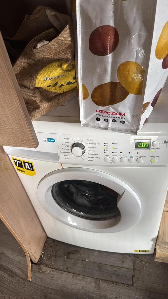 Zanussi Lindo 100 wasmachine, Gebruikt, Ophalen of Verzenden, 85 tot 90 cm, 1200 tot 1600 toeren