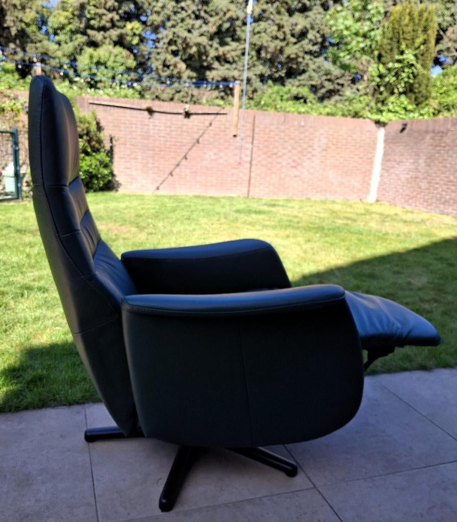 Zeer comfortabele zacht leren sta-op fauteuil, Huis en Inrichting, Fauteuils, Ophalen, Nieuw, 75 tot 100 cm, Leer