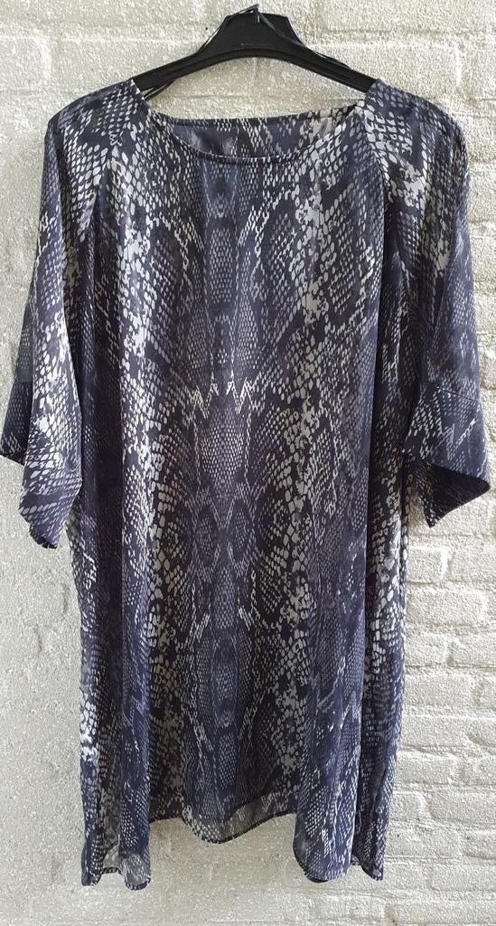 Mooie slangenprint tuniek Yoek maat XL (ruim), Yoek, Verzenden, Blouse of Tuniek, Grijs