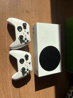 Xbox series s + 2 controllers, Ophalen of Verzenden, Zo goed als nieuw, Xbox Series S