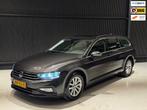 Volkswagen Passat Variant 2.0 TDI Elegance Business Pano Aut, Auto's, Volkswagen, Stof, Gebruikt, 4 cilinders, Adaptive Cruise Control