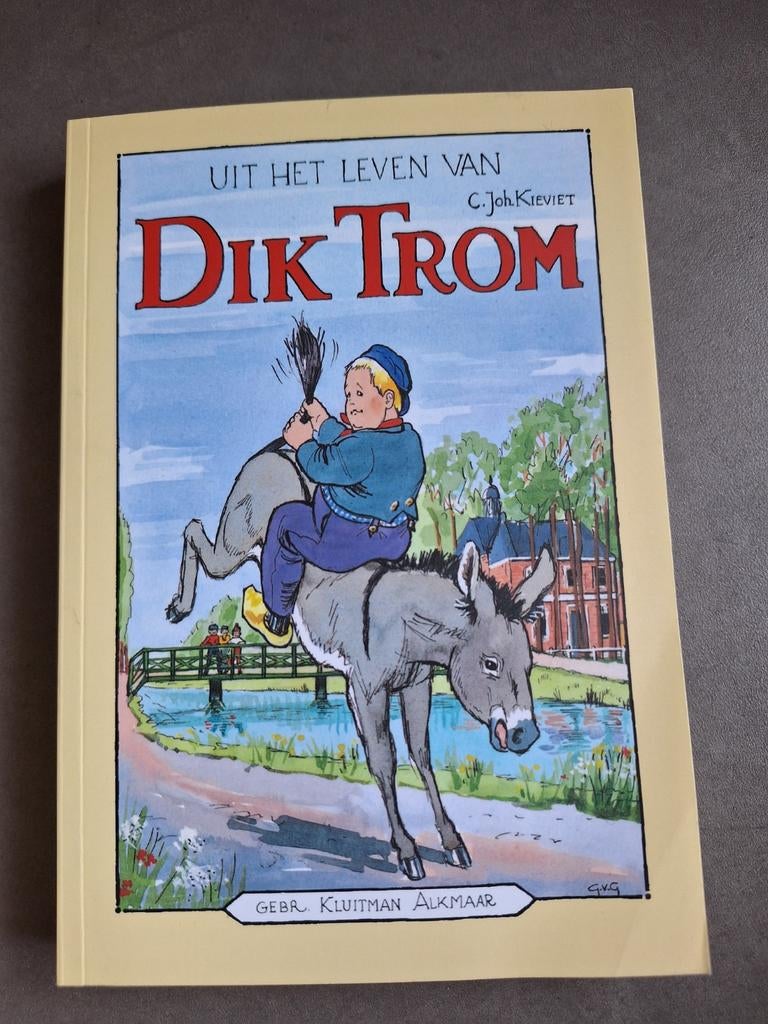 Dik Trom, Ophalen of Verzenden, Zo goed als nieuw