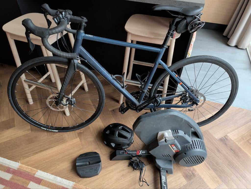 ​Wielrenset: Triban RC520 M + powermeter + Elite XR Trainer, 28 inch, 10 tot 15 versnellingen, 49 tot 53 cm, Zo goed als nieuw