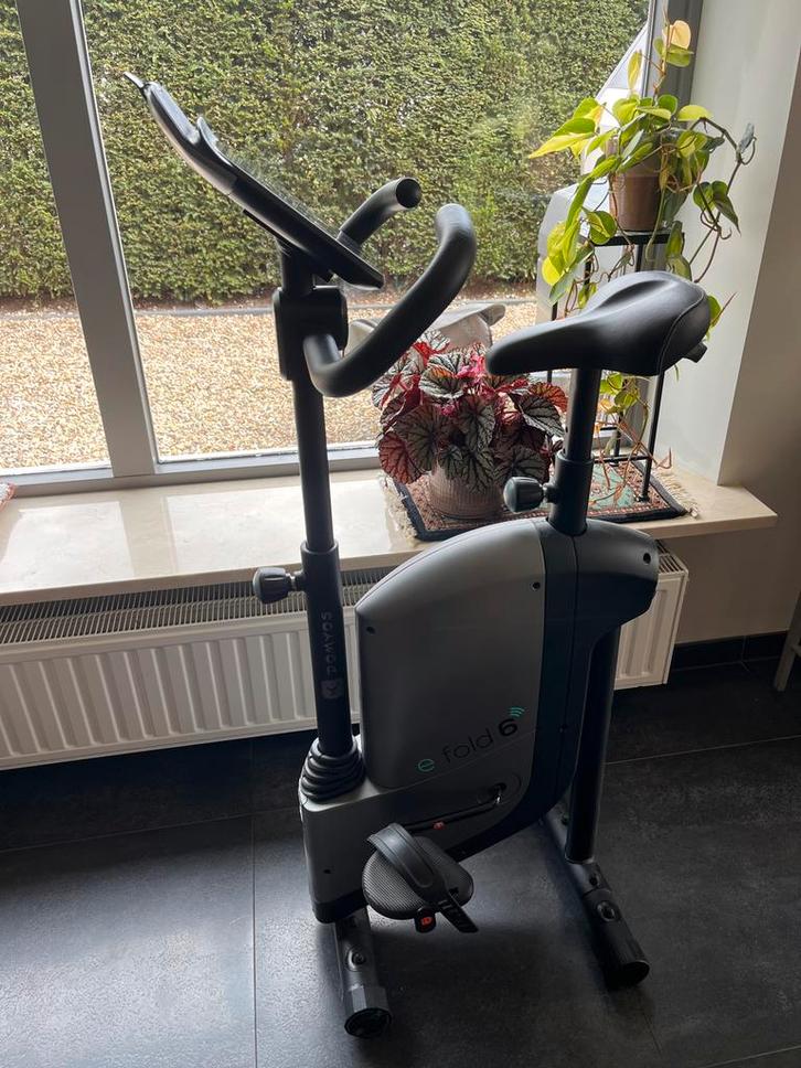 Domyos hometrainer c3.0, Sport en Fitness, Fitnessapparatuur, Zo goed als nieuw, Hometrainer, Benen, Metaal, Ophalen of Verzenden
