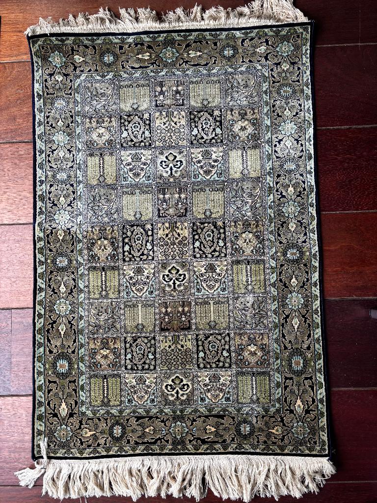 Zijden tapijt - Chinees, Huis en Inrichting, Stoffering | Tapijten en Kleden, 50 tot 100 cm, Klassiek, Nieuw, Rechthoekig