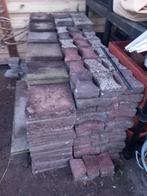 *GRATIS* Partij H-klinkers, Ophalen, Beton, Klinkers