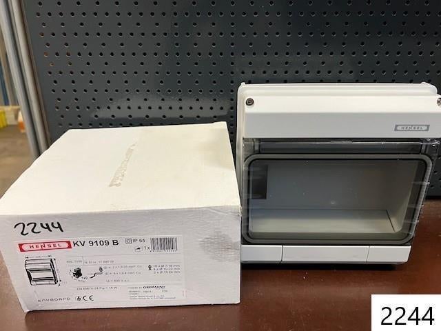 2243. Hensel kast / Schneider kast / grondplaat, Ophalen, Nieuw