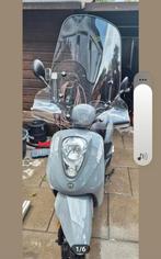 Scooter sym mio, Fietsen en Brommers, Scooters | SYM, Ophalen, Zo goed als nieuw, Benzine, Mio