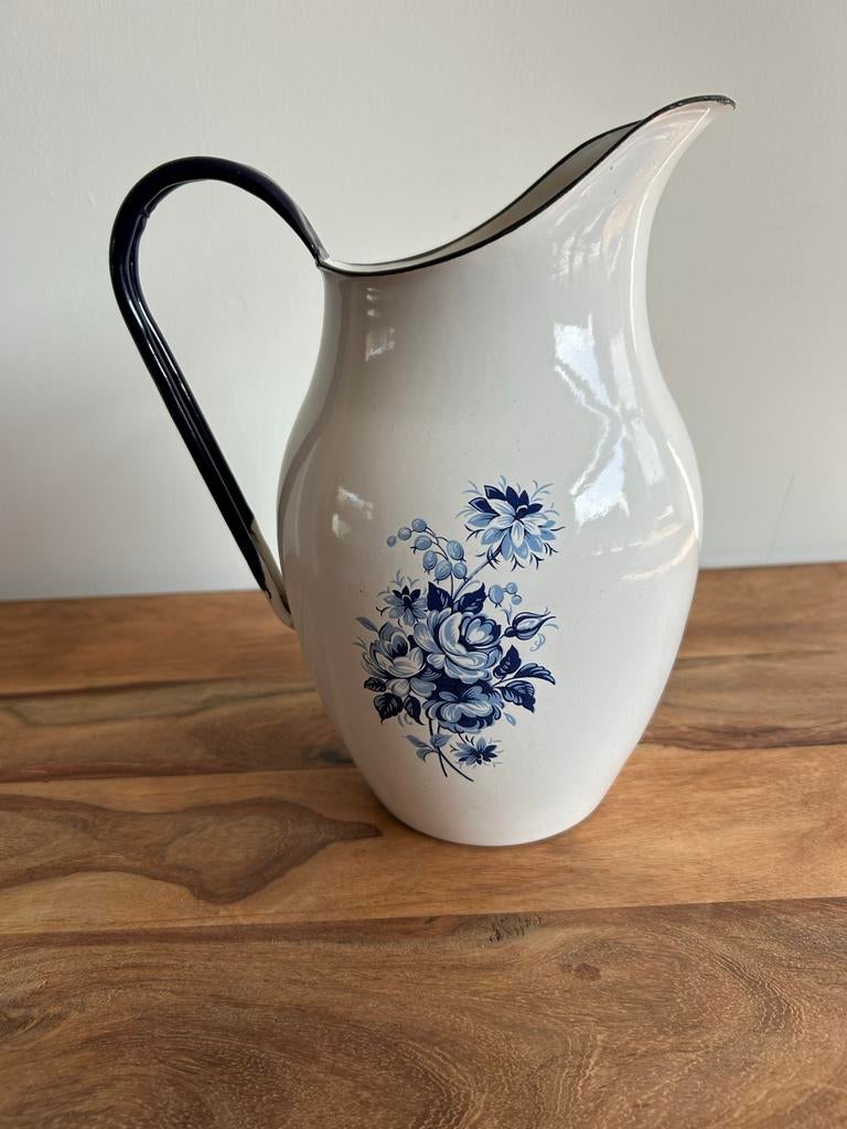 Emaille kan met blauwe bloemen, Antiek en Kunst, Antiek | Emaille, Ophalen of Verzenden