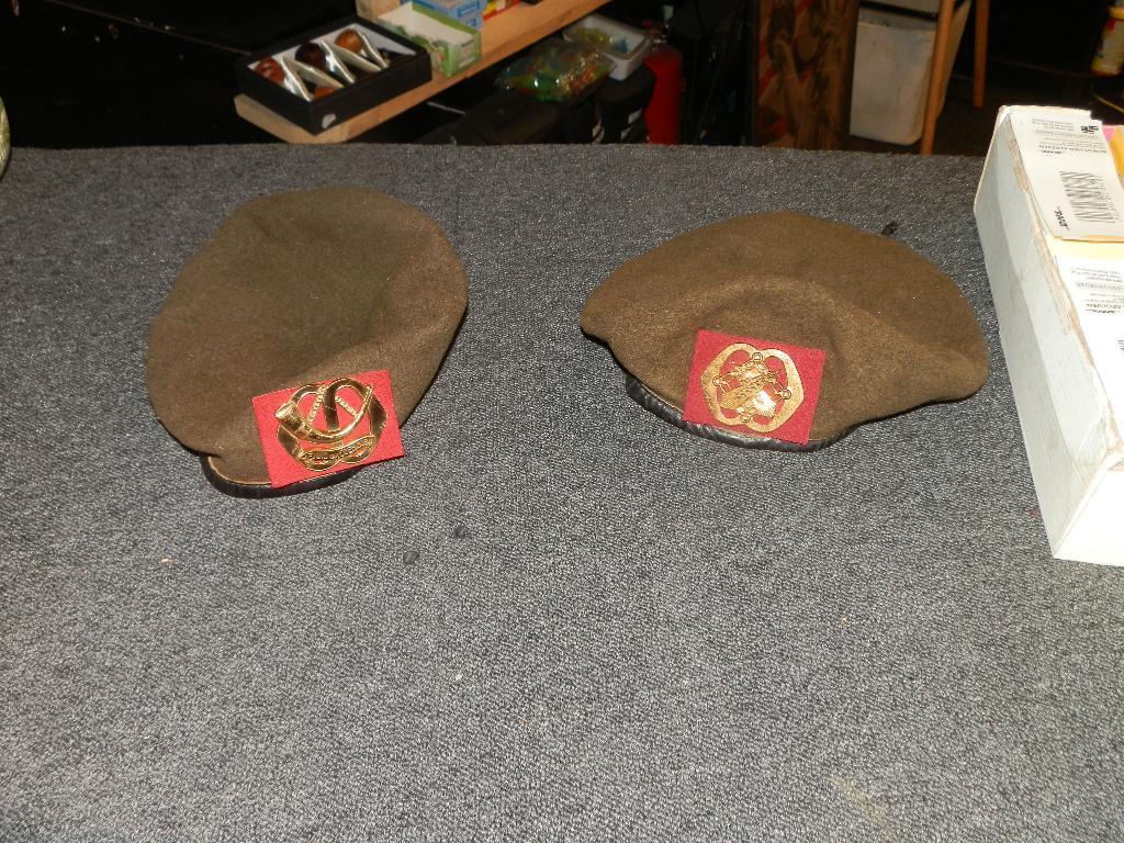 Baret intendance,Menno van Coehoorn, Verzamelen, Militaria | Algemeen, Ophalen of Verzenden, Landmacht, Nederland, Helm of Baret