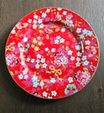 PIP Home onderbord 32 cm - Rood met bloemen en vlinders, Huis en Inrichting, Keuken | Servies, Keramiek, Ophalen of Verzenden