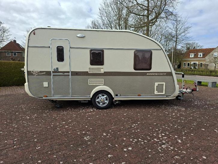 Avento 430TF, mover, vloerverwarming, eerste eigenaar, Caravans en Kamperen, Caravans, Bedrijf, tot en met 4, 1000 - 1250 kg, Treinzit