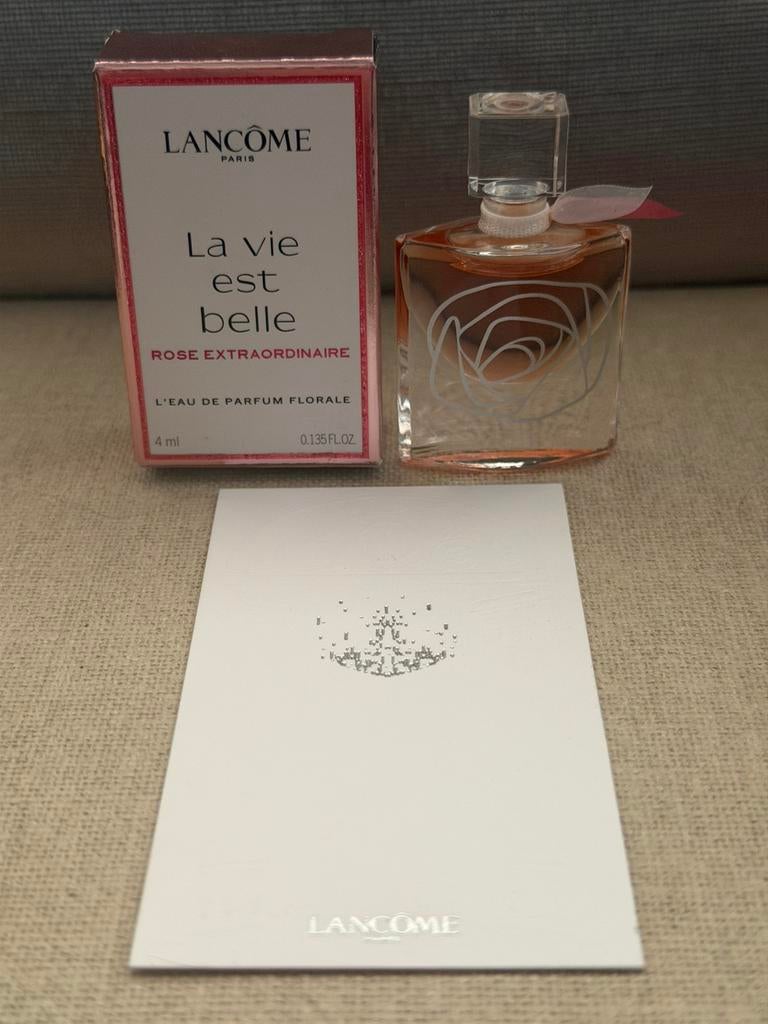 Lancôme La vie est belle rose extraordinaire L’eau de parfum, Ophalen of Verzenden, Nieuw, Miniatuur, Gevuld
