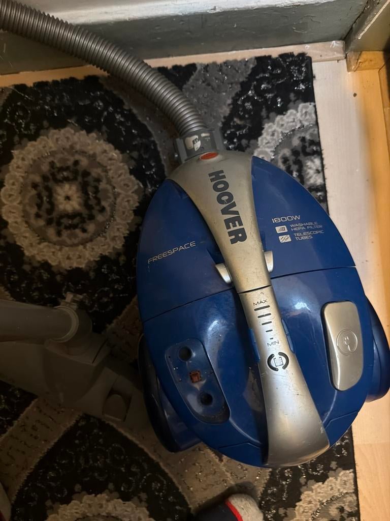 Hoover Freespace stofzuiger 1800W, Gebruikt, Stofzuiger, Ophalen of Verzenden, 1600 tot 2000 watt