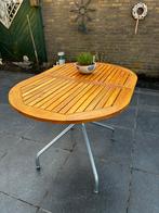 Houten tuintafel met metalen onderstel - 120x80x79 cm, Tuin en Terras, Tuintafels, Ophalen, Zo goed als nieuw, Ovaal, Hout