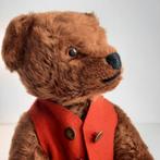 Steiff Beer Teddybeer Bruin met Rood Vestje - Knopp Im Ohr, Ophalen of Verzenden