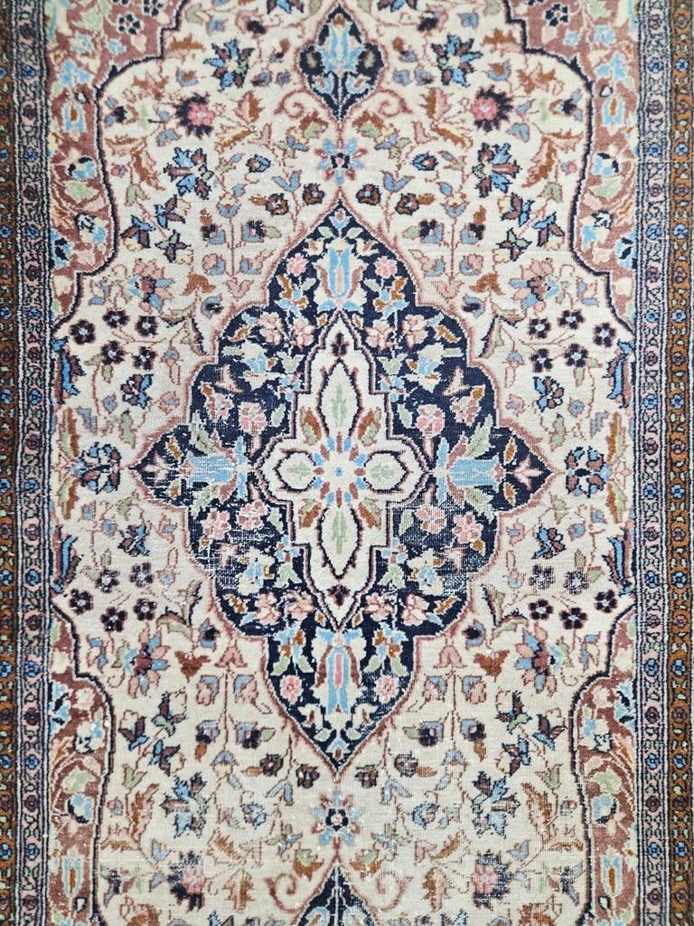 Handgeknoopt oosters wol Kashmir tapijt medallion 95x155cm, Persian Perzisch vintage oosters hype, Crème, Gebruikt, HYPE POP-UP