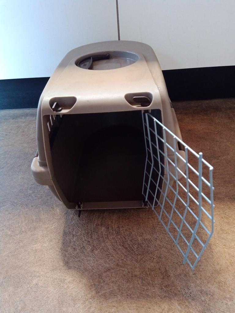 Reis transport box. Konijn. Kitten., Minder dan 60 cm, Minder dan 75 cm, Ophalen of Verzenden, Zo goed als nieuw