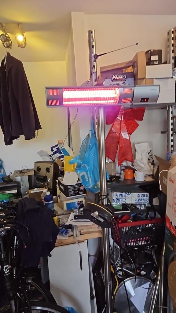 Sunred terrasverwarmer op standaard, Tuin en Terras, Ophalen