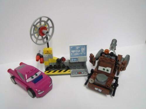 8424 Lego Cars Disney, Takels Spionnenafdeling met boekje, Lego, Compleet, Ophalen of Verzenden, Zo goed als nieuw