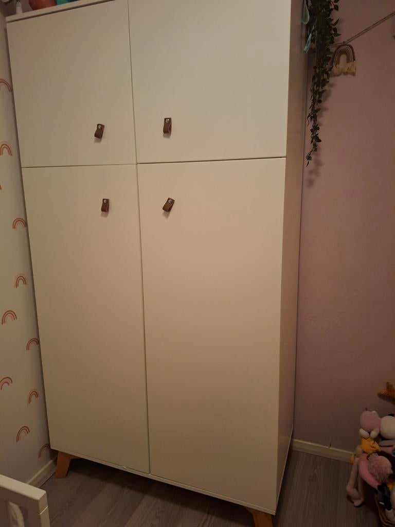 Commode en kast TWF - Complete babykamer set, Ophalen, Gebruikt, 50 tot 70 cm, 100 cm of meer