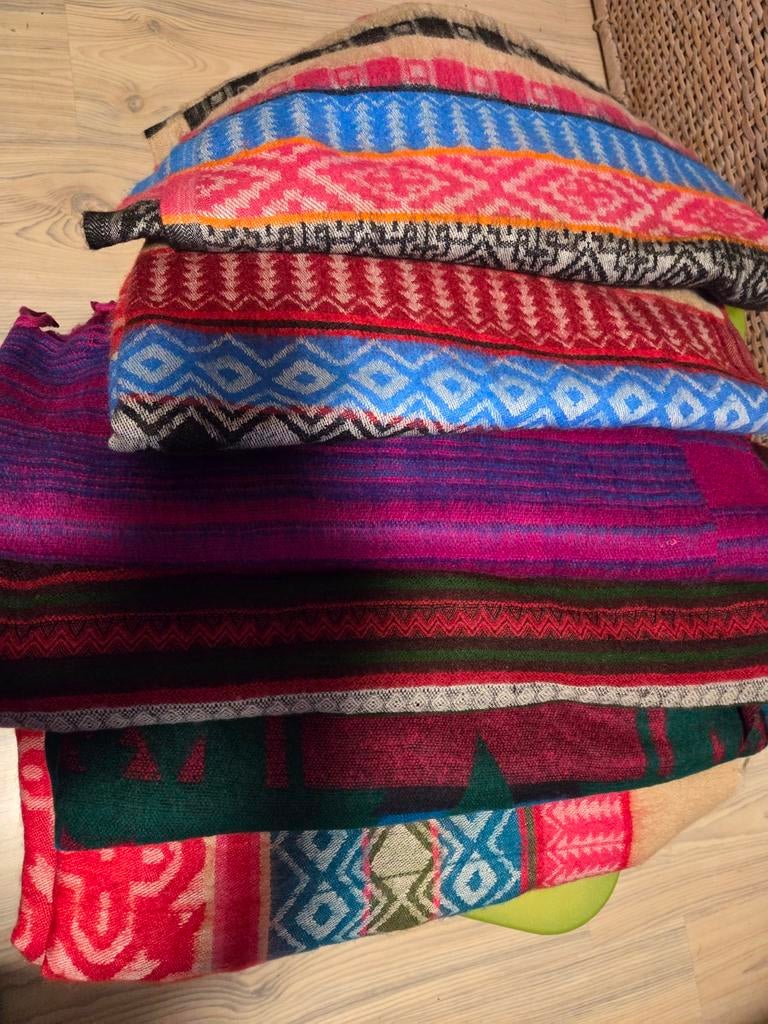 Nieuwe handgemaakte sjaal, omslagdoek, dekentjes, Hippie, Ophalen of Verzenden, Nieuw