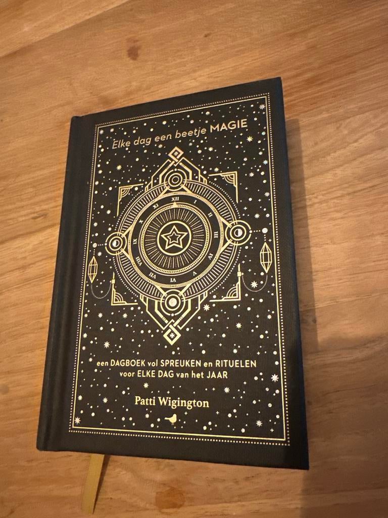 Elke dag een beetje Magie, Boeken, Ophalen of Verzenden, Nieuw, Spiritualiteit algemeen, Overige typen