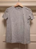 Mooi grijs shirt van Calvin Klein Jeans maat 152, Calvin Klein Jeans, Ophalen of Verzenden, Zo goed als nieuw, Shirt of Longsleeve