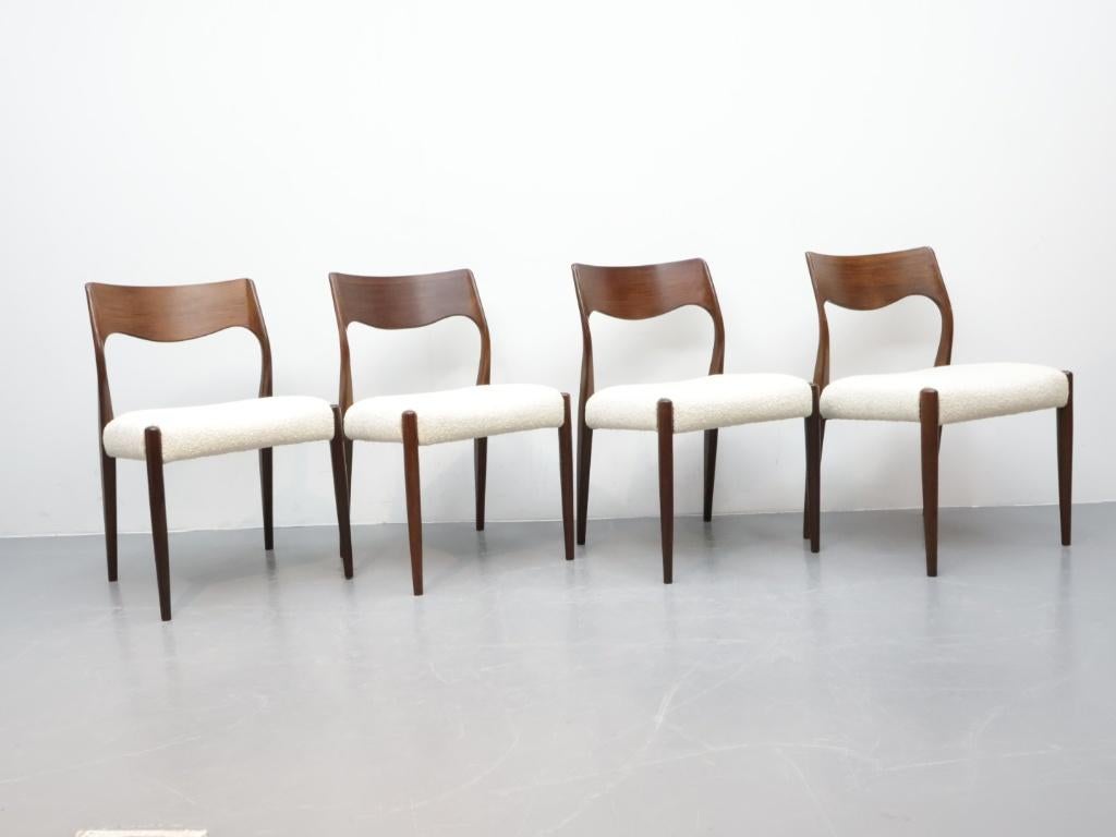 Vintage eetkamerstoelen | Fristho | Nieuwe Boucle, Ophalen, Gebruikt, Dutch design Vintage Fritsho, Bruin