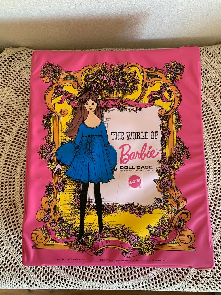 Barbie The world of Barbie Doll case roze kledingkastVintage, Verzamelen, Ophalen of Verzenden, Gebruikt, Accessoires