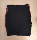 Rokje zwart met rood groene streep, Kleding | Dames, Zwart, Ophalen of Verzenden, Zo goed als nieuw, Maat 36 (S)
