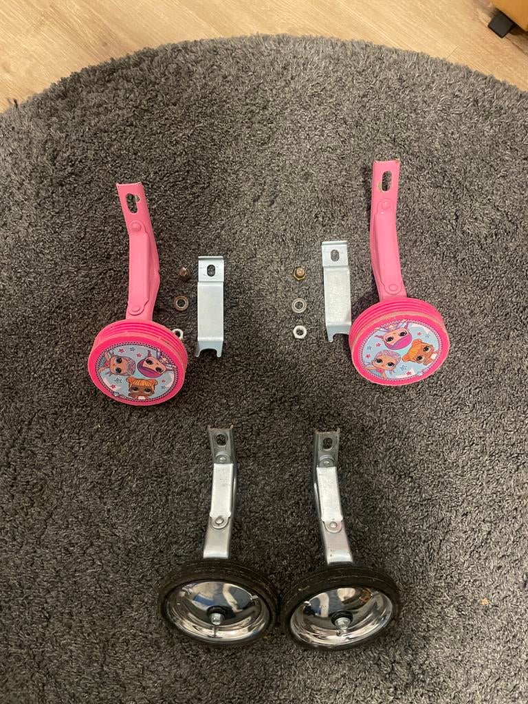 2 stuck Leren Wiel, Ophalen of Verzenden, Gebruikt