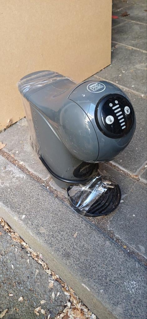 Nescafé Dolce Gusto Genio S Basic Koffiecupmachine Grijs, Witgoed en Apparatuur, Koffiezetapparaten, Koffiepads en cups, Gebruikt
