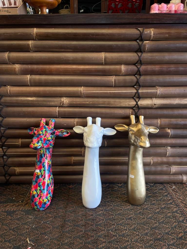 Unieke Giraffe Beelden: Tropisch, Wit of Goud - Eyecatchers!, Meerkleurig, Kunststof, Ophalen of Verzenden, Zo goed als nieuw