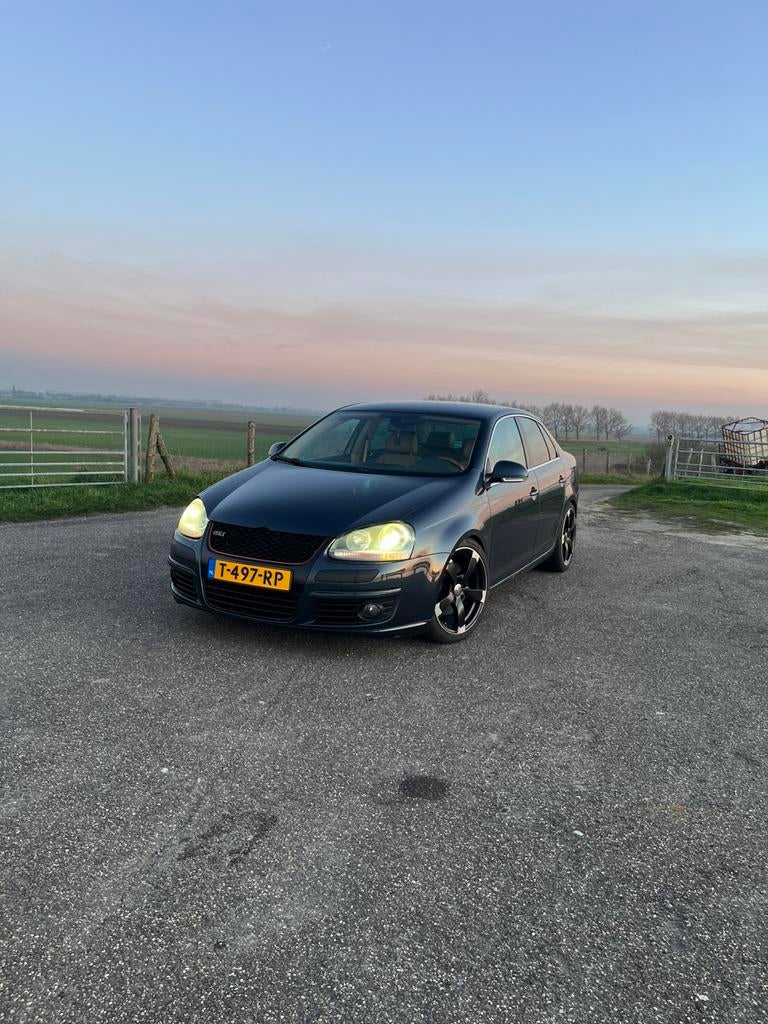 Volkswagen Jetta *GLI* 2006 2.0 TFSI, Auto's, Volkswagen, Voorwielaandrijving, Beige, 4 cilinders, 1984 cc