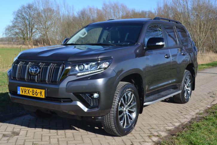 Toyota Land Cruiser 150 2.8 D-4D-F Executive Window Van, Auto's, Toyota, Bedrijf, Te koop, Landcruiser, 4x4, ABS, Achteruitrijcamera