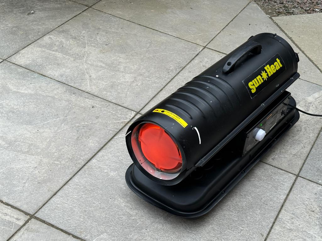 Sun Heat Heteluchtkanon, thermostaat 13 kW Petroleum, Ophalen, 30 tot 80 cm, Gebruikt, Kachel