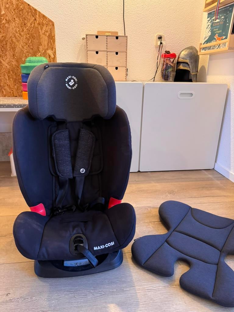 Maxi Cosi Titan autostoel, Kinderen en Baby's, Autostoeltjes, Ophalen of Verzenden, Gebruikt, Maxi-Cosi, Isofix