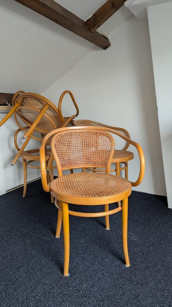 Rotan stoelen 2 stuks GRATIS opknappers, Ophalen, Gebruikt, Bruin