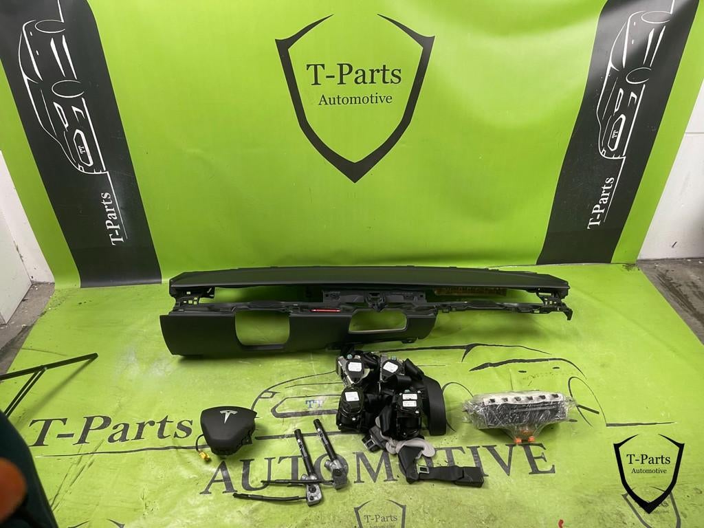 tesla model 3 airbag set dashboard stuurairbag gordels, Auto-onderdelen, Info@fabrikant.eu, Ophalen of Verzenden, Fabrikantstraat 1
1000 AA  Amsterdam