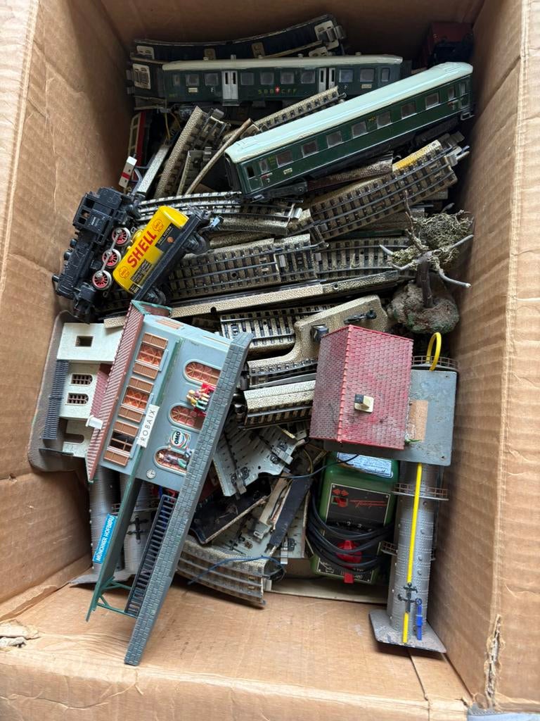 Marklin treintjes, rails, huisjes en dergelijke, Hobby en Vrije tijd, Modeltreinen | H0, Wisselstroom, Gebruikt, Overige typen